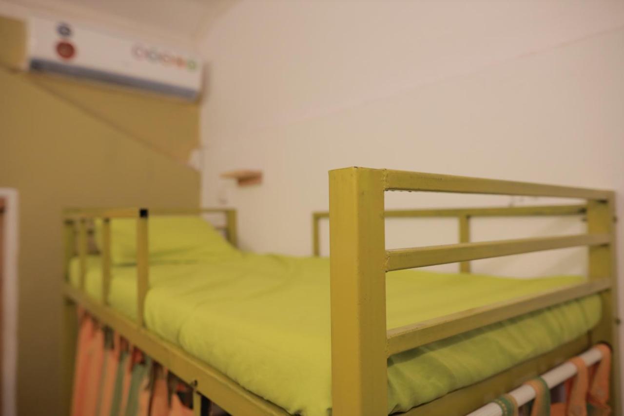 Gaia Hostels Анджуна Екстериор снимка